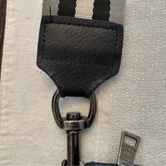 Think Rolyn Crossbody Bag - Picture 9 of 11